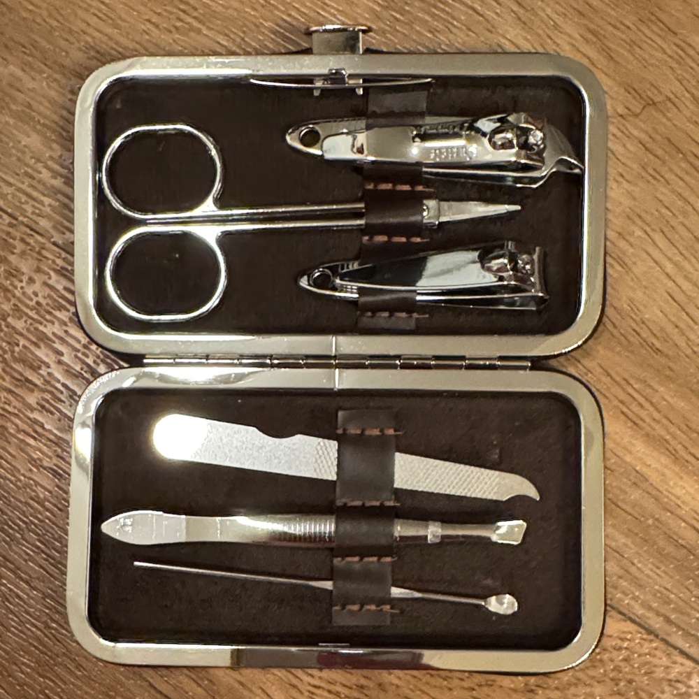Stainless Steel Manicure Set- traveling size and brand new gift from H mart